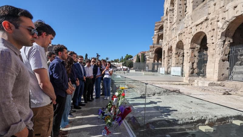 Abbiamo un’emergenza: il Colosseo