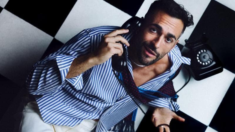 Mengoni apre “Allo sbagliato” a Milano: “Un live club per un contatto più intimo col pubblico”