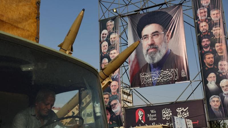 Guerra in Iran, le news del 29 settembre. Famiglia attaccata da oltre 100 coloni in Cisgiordania, incendiata la casa