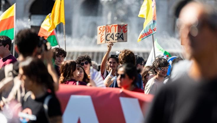 Roma, 19 settembre: un corteo a sostegno di Spin Time