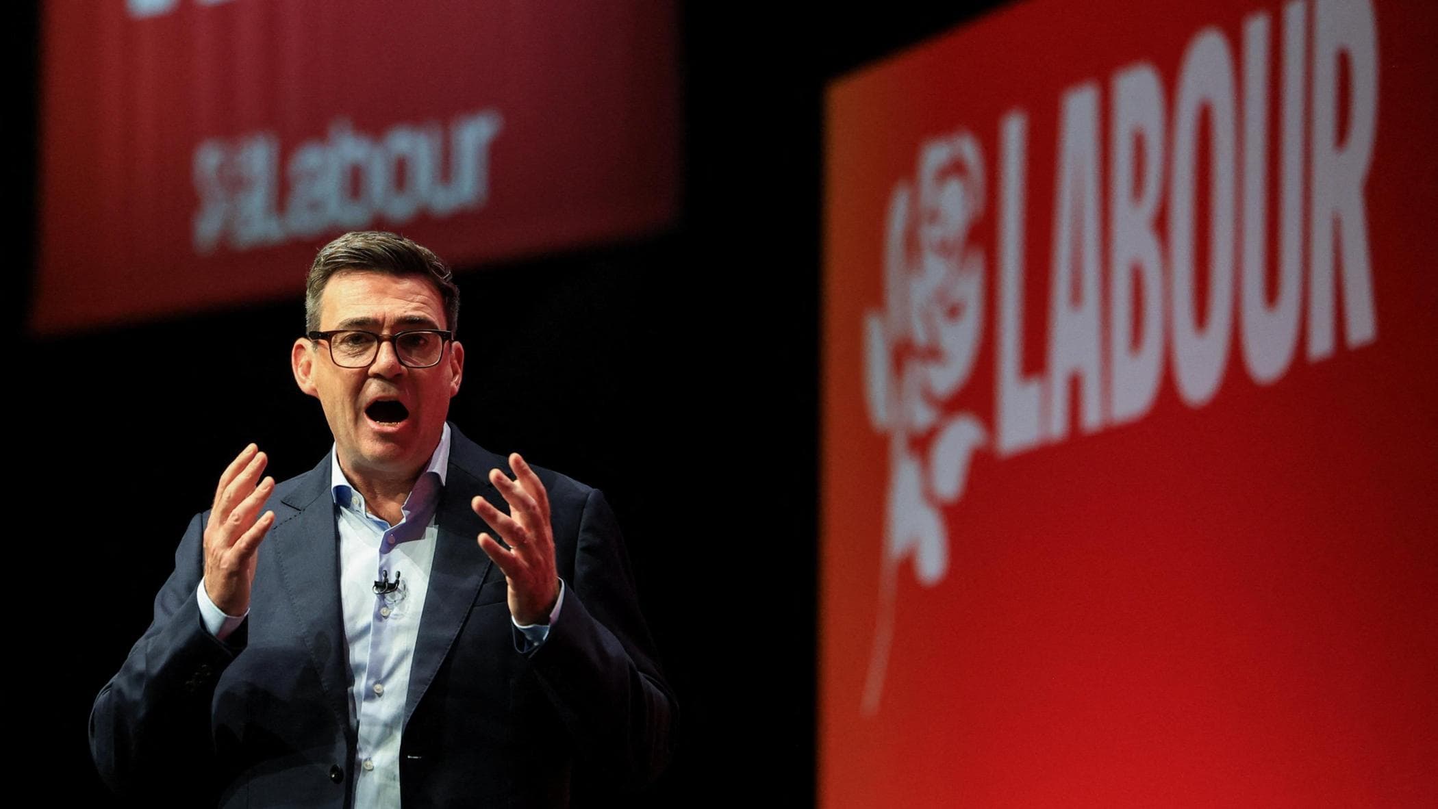 Brexit, Burnham non esclude il ritorno nella Ue nel suo discorso “rivoluzionario e di sinistra”