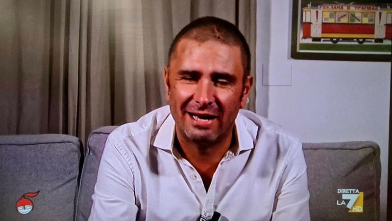 Di Battista torna in tv: “Ho un tumore cerebrale, i medici non mollino”
