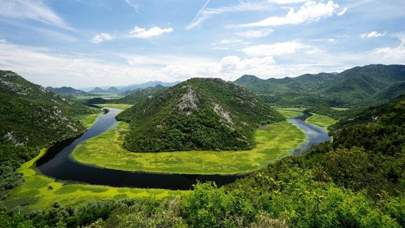 Canyon, spiagge, fiordi, borghi storici e monti: alla scoperta del Montenegro