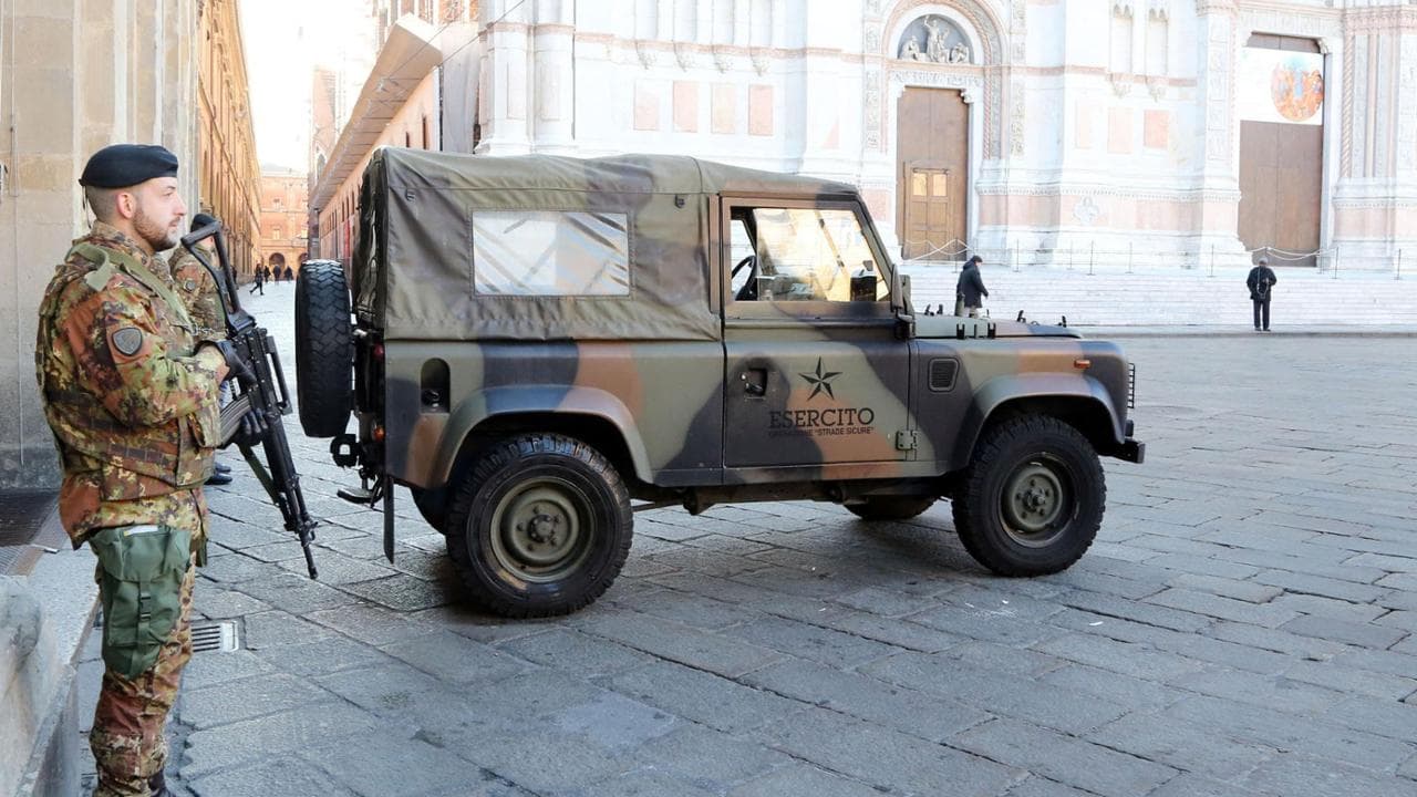 Via libera in commissione a 10mila soldati in strada dopo le tensioni in maggioranza. Esulta la Lega