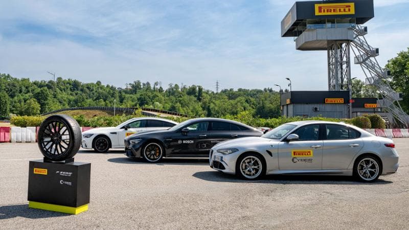 Cyber tyre, la rivoluzione di Pirelli passa dagli pneumatici alle strade intelligenti. In 13 grammi
