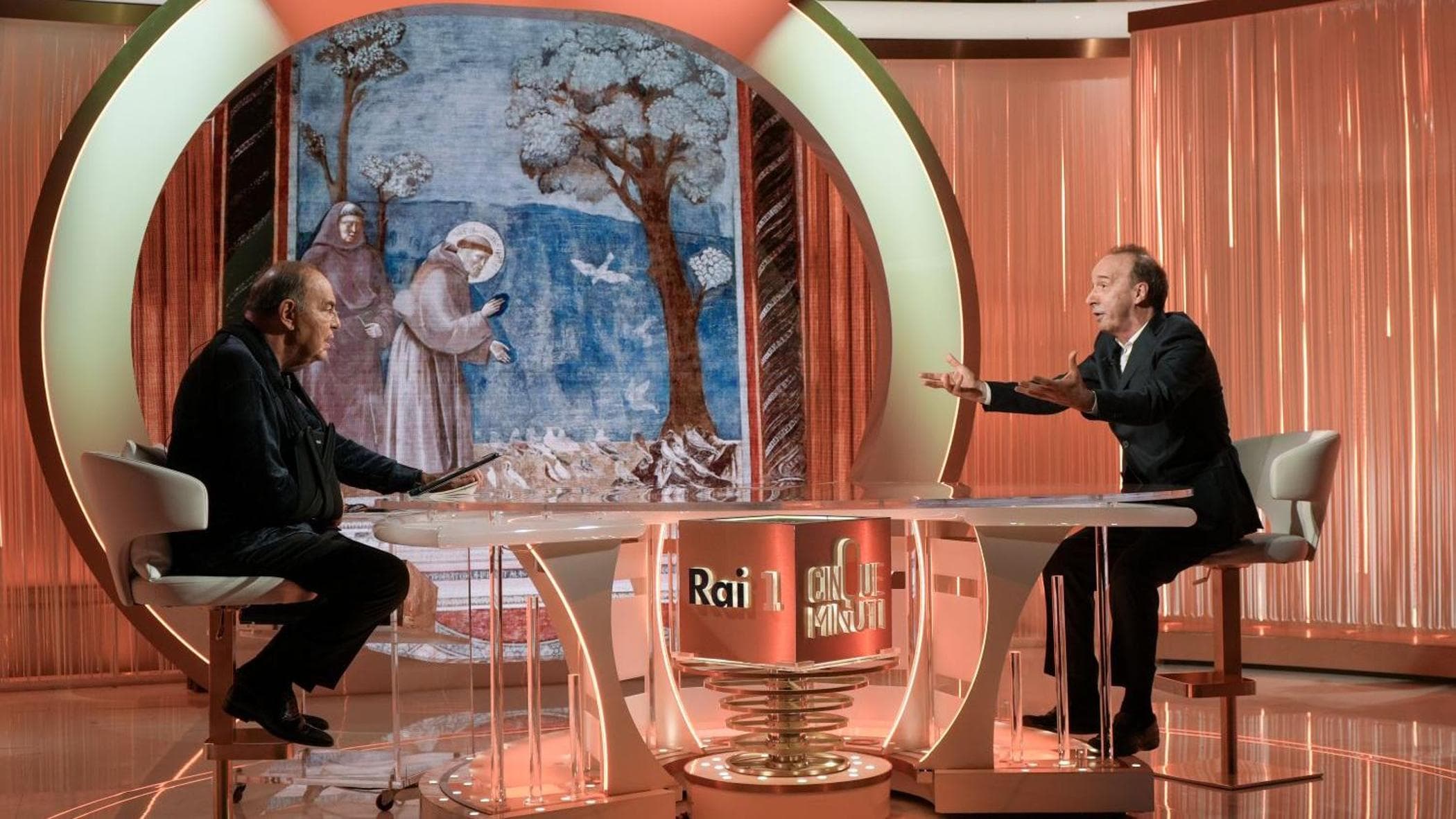 Benigni da Vespa: “San Francesco, un ottimo leader del campo largo”
