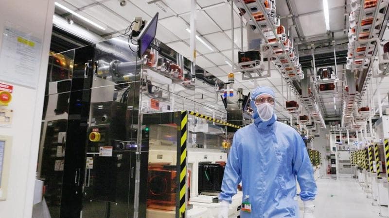 STM
ST MICROELECTRONICS
STMICROELECTRONICS
AZIENDA PRODUZIONE COMPONENTI ELETTRONICI A SEMICONDUTTORE
MICROELETTRONICA
ELETTRONICA