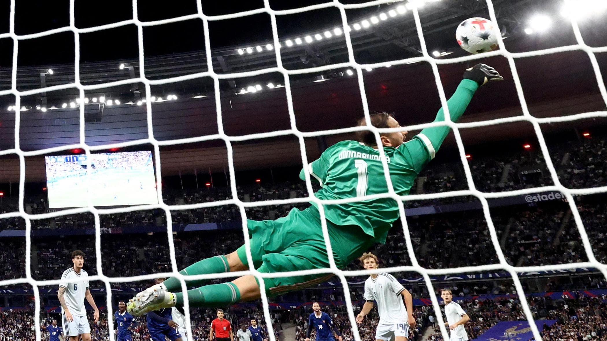 Francia-Italia, le pagelle: Olise cambia passo nella ripresa, Donnarumma monumentale