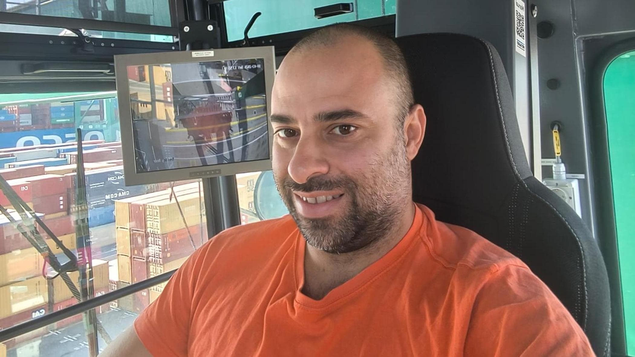 io camallo a genova sono un privilegiato ma in tasca resta poco da Repubblica.it io camallo a genova sono un privilegiato ma in tasca resta poco