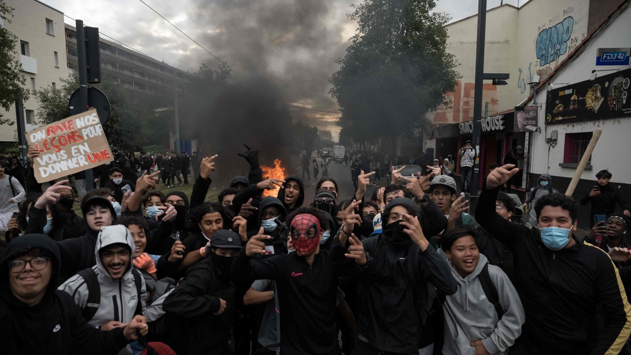 francia i liceali non cedono marted236 nuove protestem233lenchon d224 il sostegno da Repubblica.it francia i liceali non cedono marted236 nuove protestem233lenchon d224 il sostegno