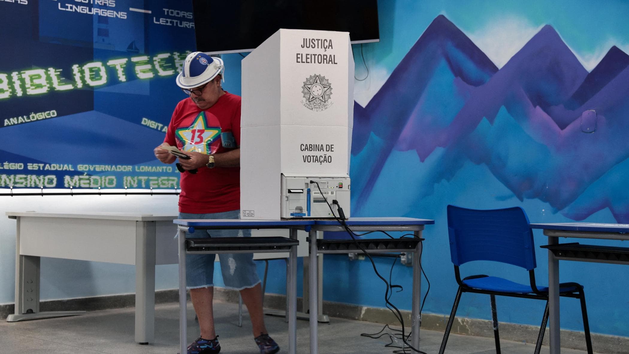 Brasile, l’esperto: “Il secondo turno gara tesa con colpi bassi, potrebbero spuntare altri scandali”