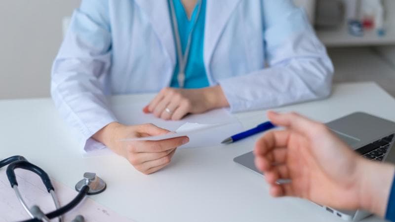 Dalle cure specialistiche all’ottico, un giovane su cinque paga a rate