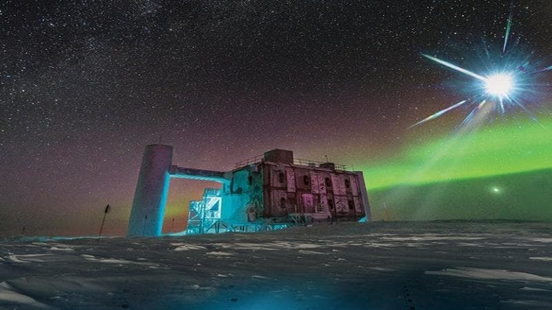 Il Nobel per la Fisica a Halzen: il suo cubo di ghiaccio ha catturato i neutrini del cosmo