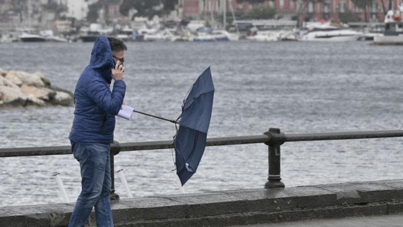 Previsioni meteo, settimana instabile: due sistemi perturbati in transito con piogge e calo termico