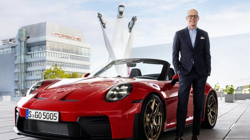 Porsche punta al rilancio con un Suv termico accanto alla Macan e una supercar a motore centrale