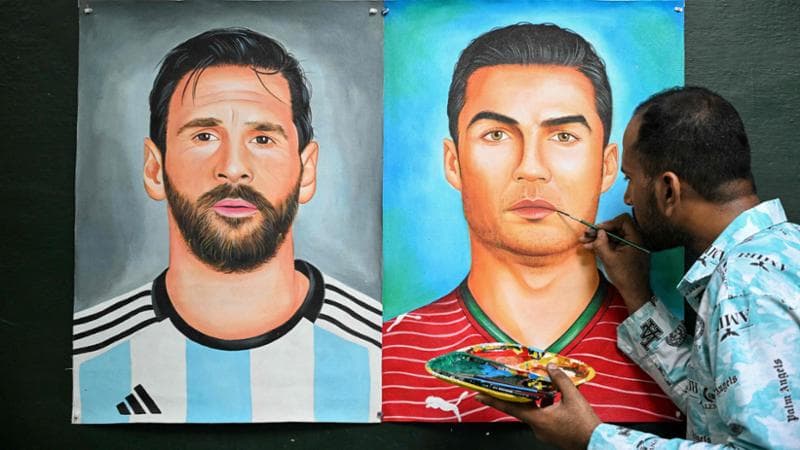 Messi e Ronaldo, divisi anche sull’addio