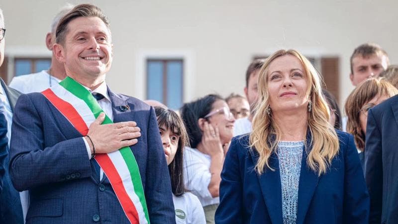 Il sindaco di Ascoli, Marco Fioravanti, e la premier Giorgia Meloni