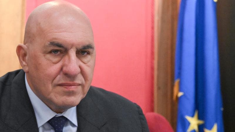 Il mistero delle armi a Kiev, pronto il pacchetto di aiuti ma il governo ora è diviso