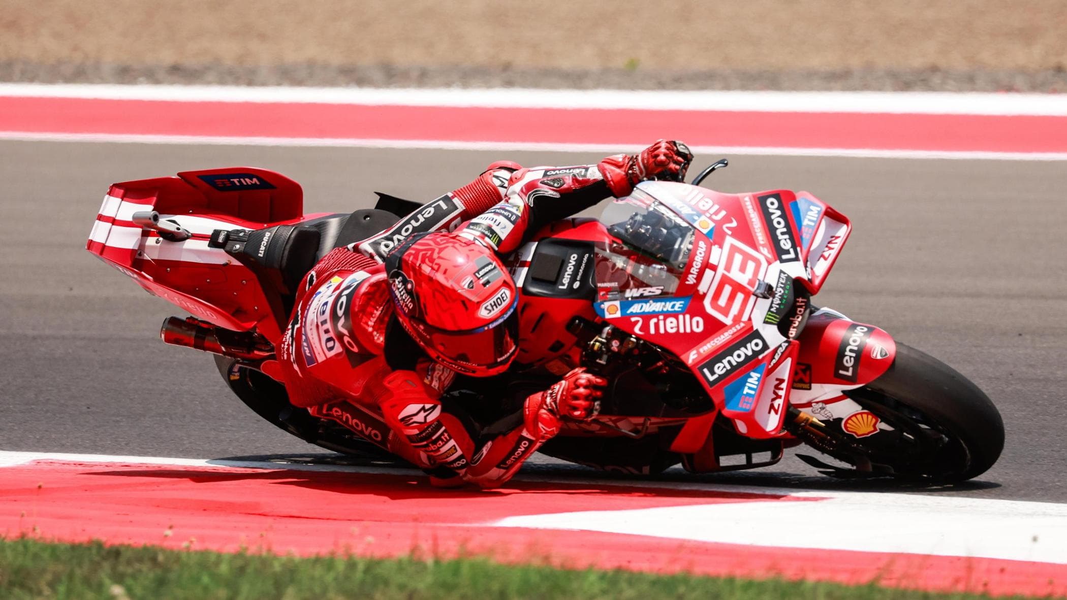 motogp marc marquez vince la sprint in indonesia e sale in testa al mondiale bezzecchi cade da Repubblica.it motogp marc marquez vince la sprint in indonesia e sale in testa al mondiale bezzecchi cade