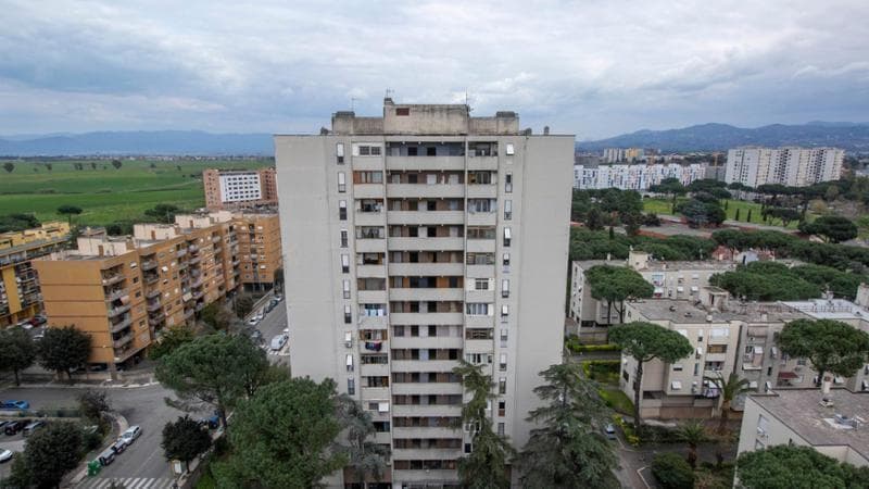 Il sogno impossibile della casa popolare: 350mila famiglie in fila