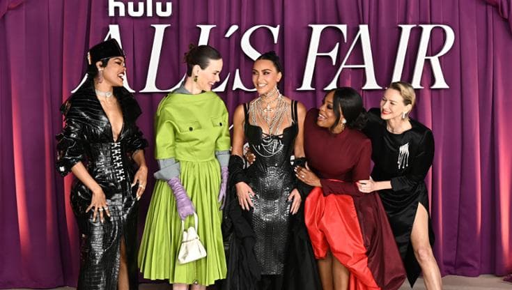 Nella foto Teyana Taylor, Sarah Paulson, Kim Kardashian, Niecy Nash-Betts e Naomi Watts
