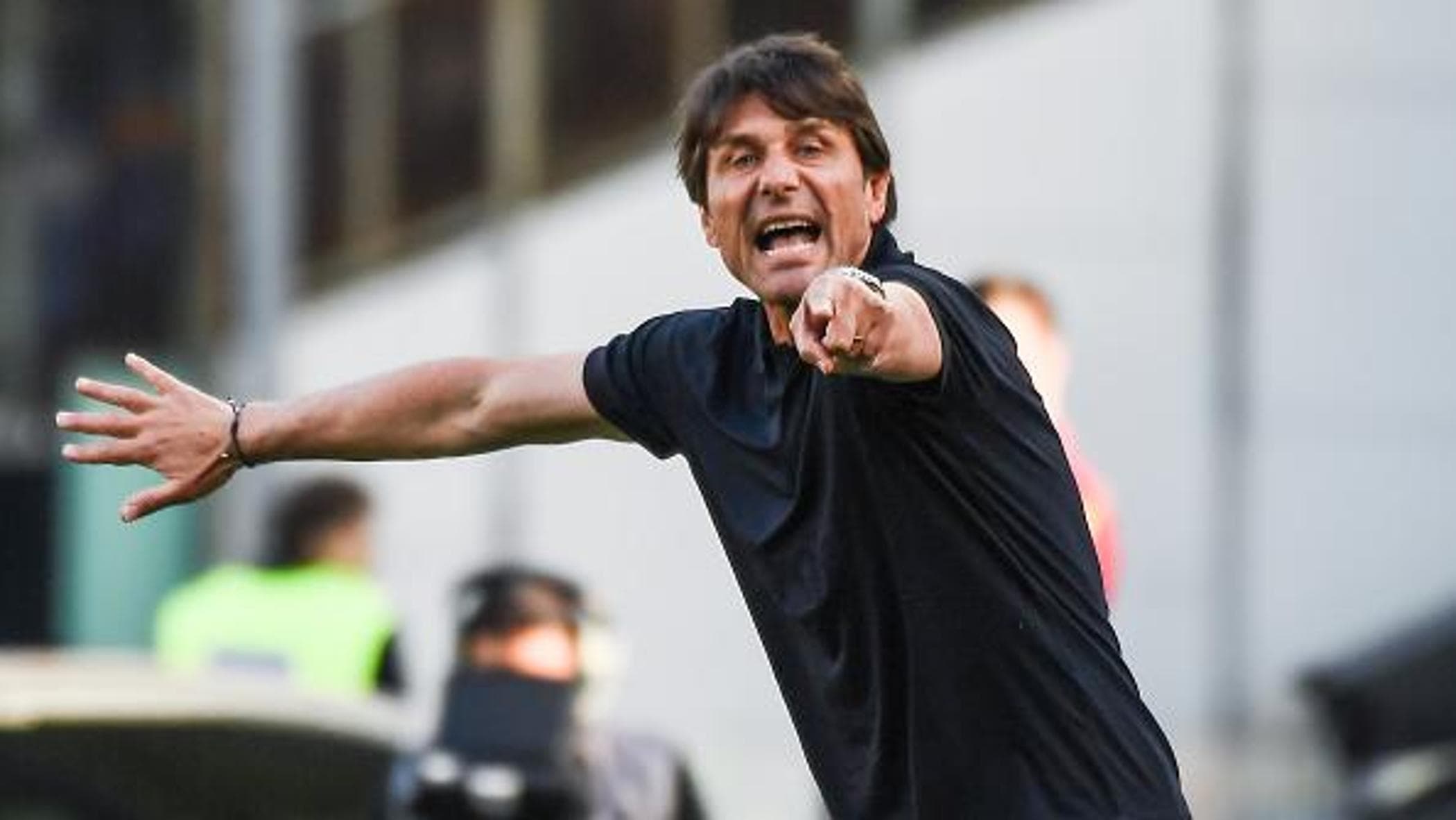 Conte, voglia di Premier. Lo United in crisi può riportarlo in panchina