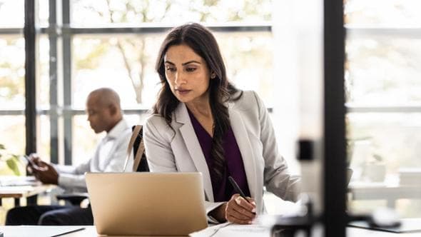 Lavoro e IA, il timore di non stare al passo con il progresso tecnologico