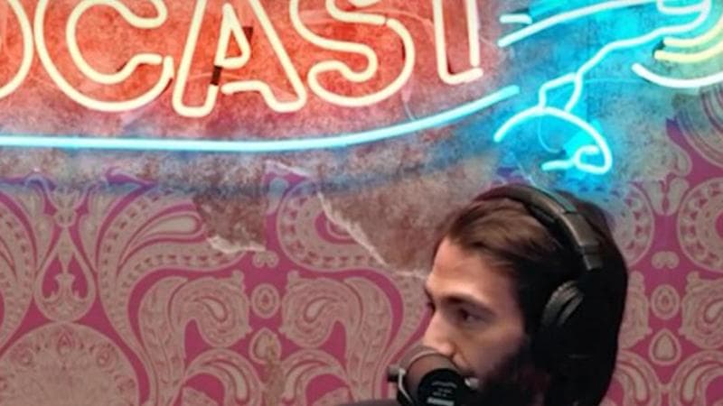 Lmdv: “Eredità bloccata per 300 milioni, Milleri dovrebbe essere teso con Essilux che perde il 50%”