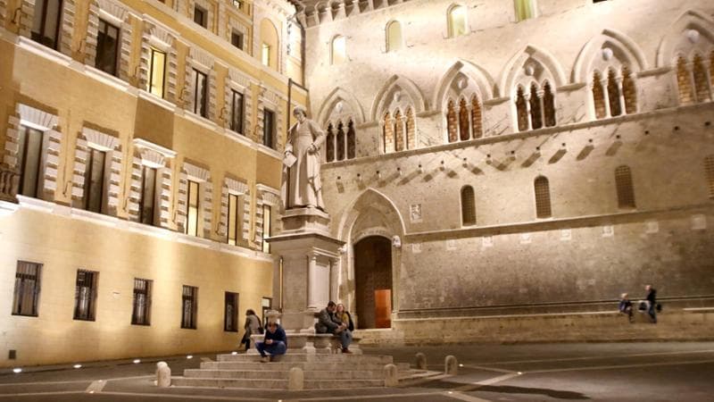 Mps, Lovaglio conferma il suo piano. Resa dei conti in assemblea