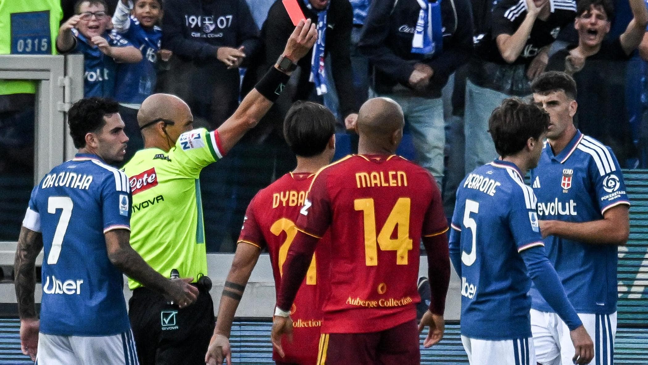 falli espulsioni rigori e var la serie a torna indietro e la linea orsato vacilla da Repubblica.it falli espulsioni rigori e var la serie a torna indietro e la linea orsato vacilla