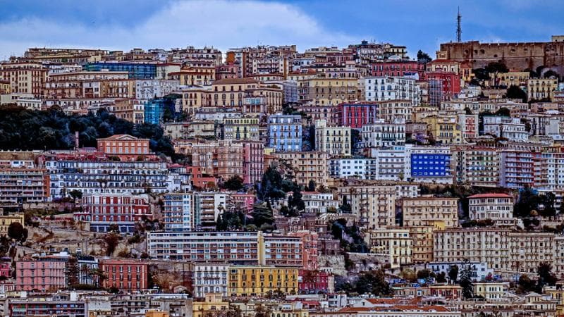 La corsa dell’inflazione: dal 2000 i prezzi sono aumentati del 63%. E la casa costa il doppio
