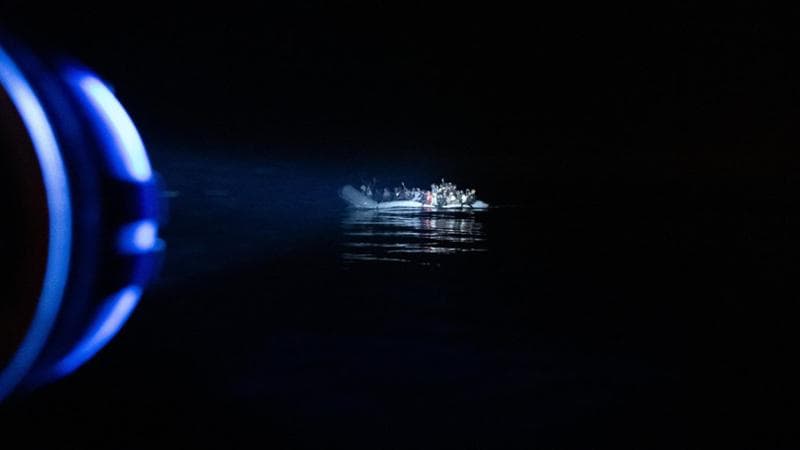 Salvati 227 migranti in 48 ore. Sea Watch: “Le milizie hanno minacciato di portarci in Libia”