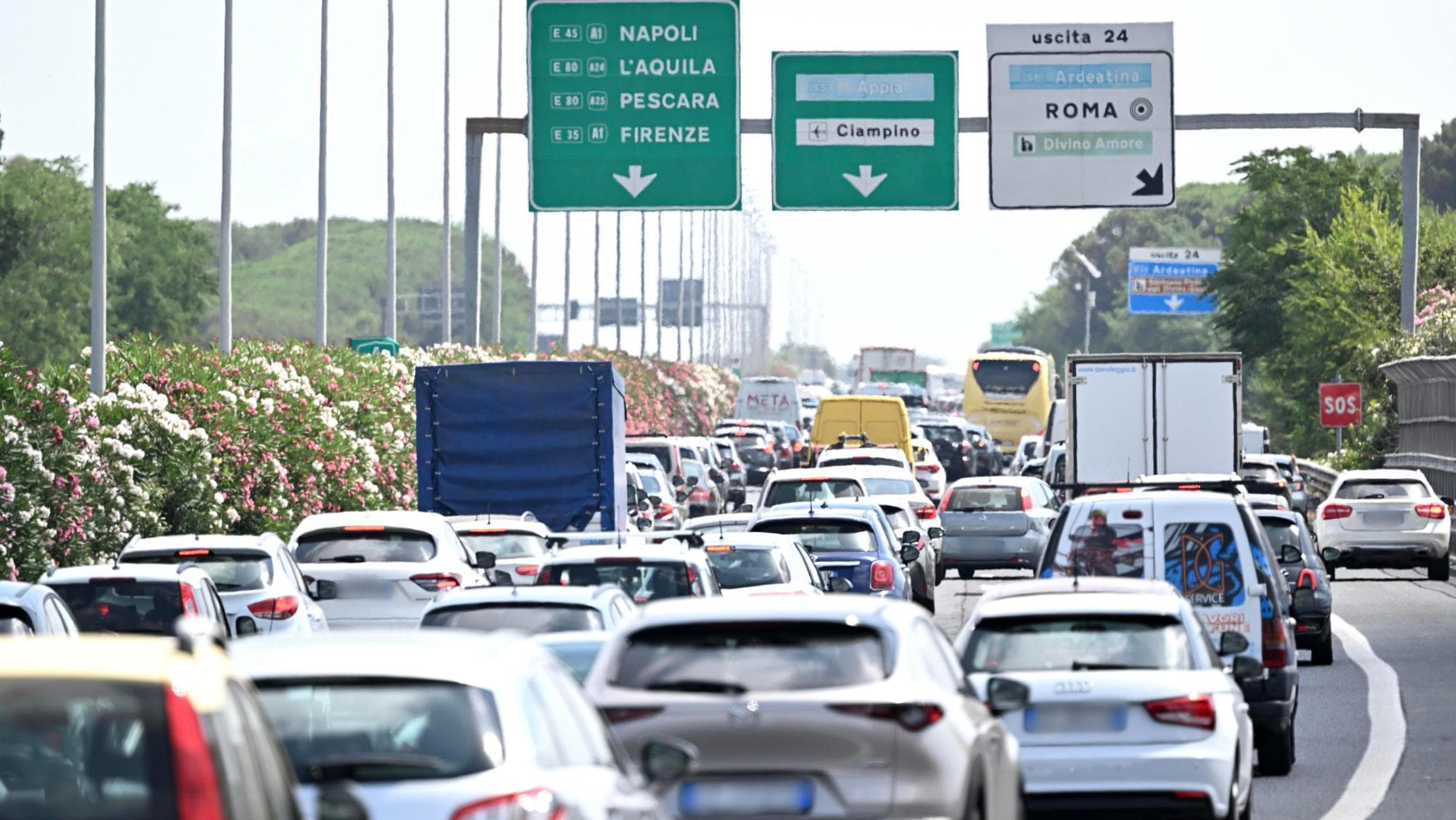 codice della strada multe pi249 basse per eccesso di velocit224 patente e libretto salta l8217obbligo da Repubblica.it codice della strada multe pi249 basse per eccesso di velocit224 patente e libretto salta l8217obbligo