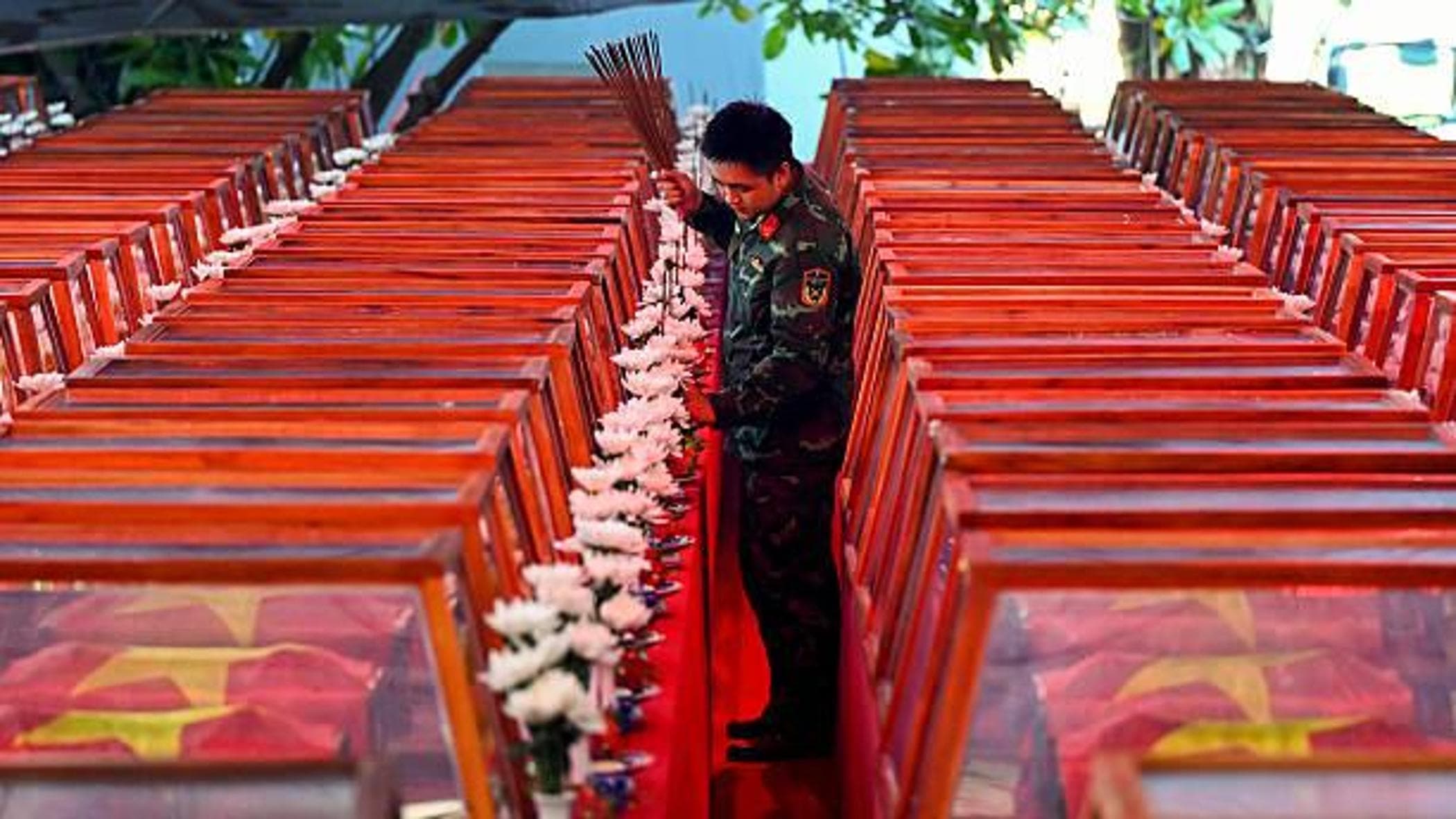 vietnam sepolti dopo 60 anni 731 soldati caduti nell8217offensiva del tet bentornati a casa da Repubblica.it vietnam sepolti dopo 60 anni 731 soldati caduti nell8217offensiva del tet bentornati a casa