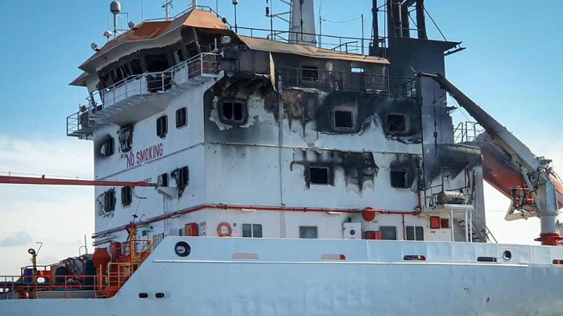 Mar Nero, lampi di guerra: droni colpiscono quattro navi. La Nato prepara la risposta