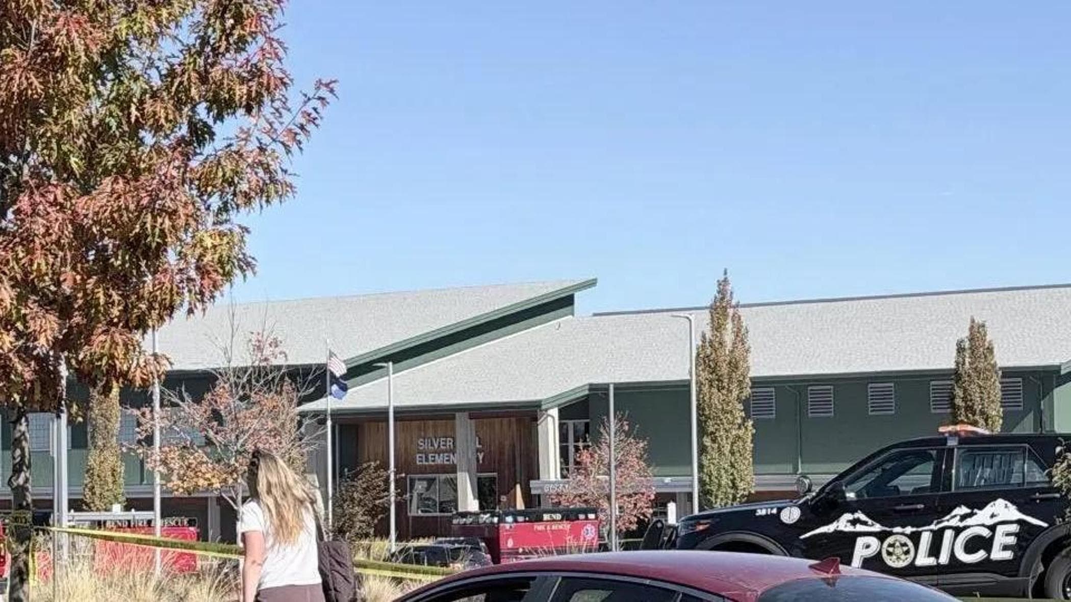 sparatoria in una scuola elementare in oregon morto l8217attentatore diversi bambini feriti da Repubblica.it sparatoria in una scuola elementare in oregon morto l8217attentatore diversi bambini feriti