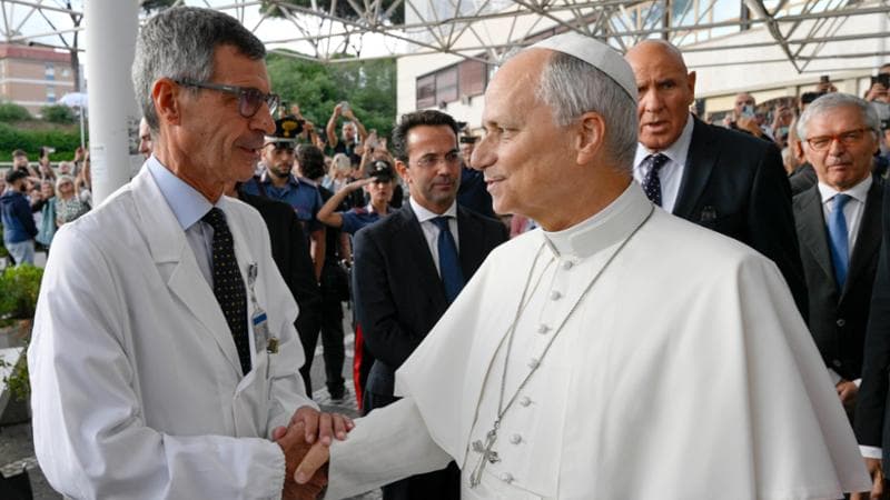 Papa, per ora solo medicazioni. Dopo gli esami istologici sarà stabilita la terapia