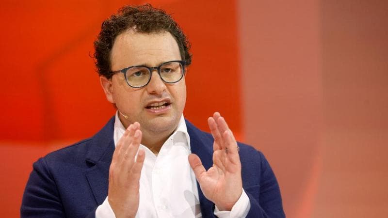 Anthropic, il 5% delle azioni a un fondo sociale. I soldi anche per chi ha perso il lavoro per l’IA