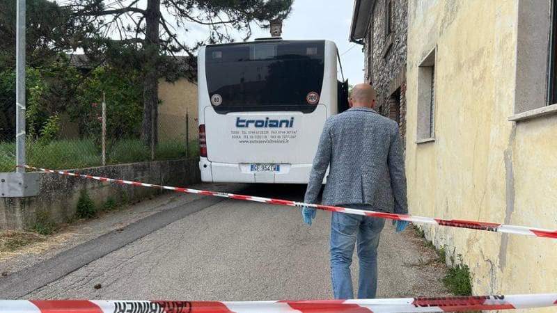 Terni, morta dopo cinque mesi di agonia la donna presa a martellate dal marito sul bus