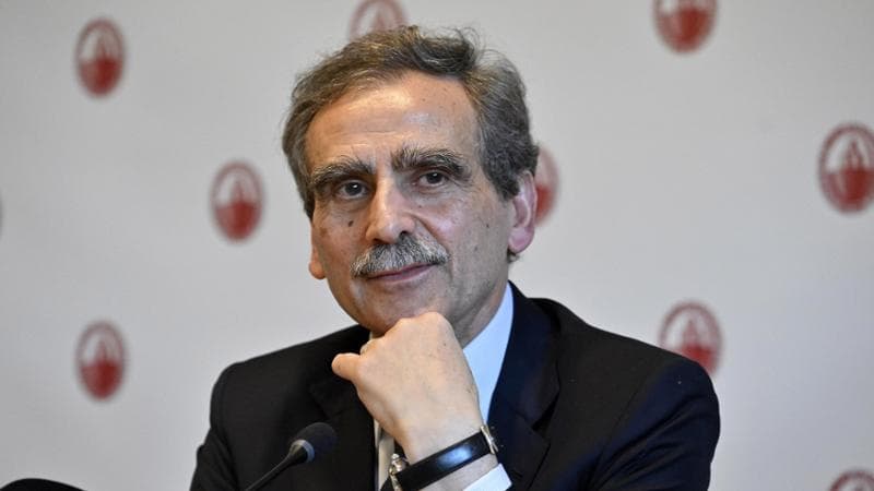 Verso plebiscito contro le Ops di Lovaglio, che prova a salvare la fusione Mps-Mediobanca