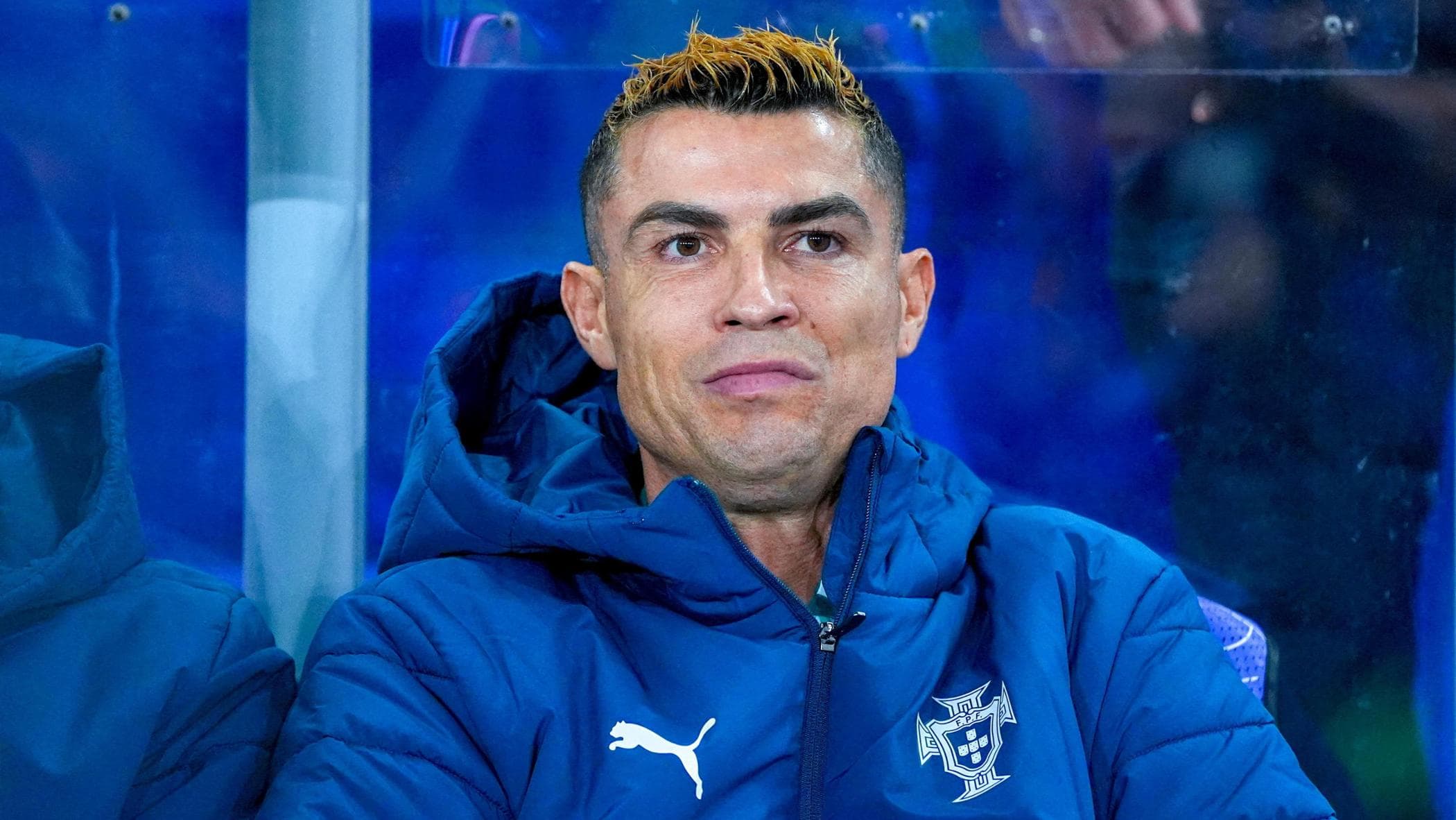 ronaldo sospensione finta e multa irrisoria 000012 dello stipendio pu242 tornare col portogallo da Repubblica.it ronaldo sospensione finta e multa irrisoria 000012 dello stipendio pu242 tornare col portogallo