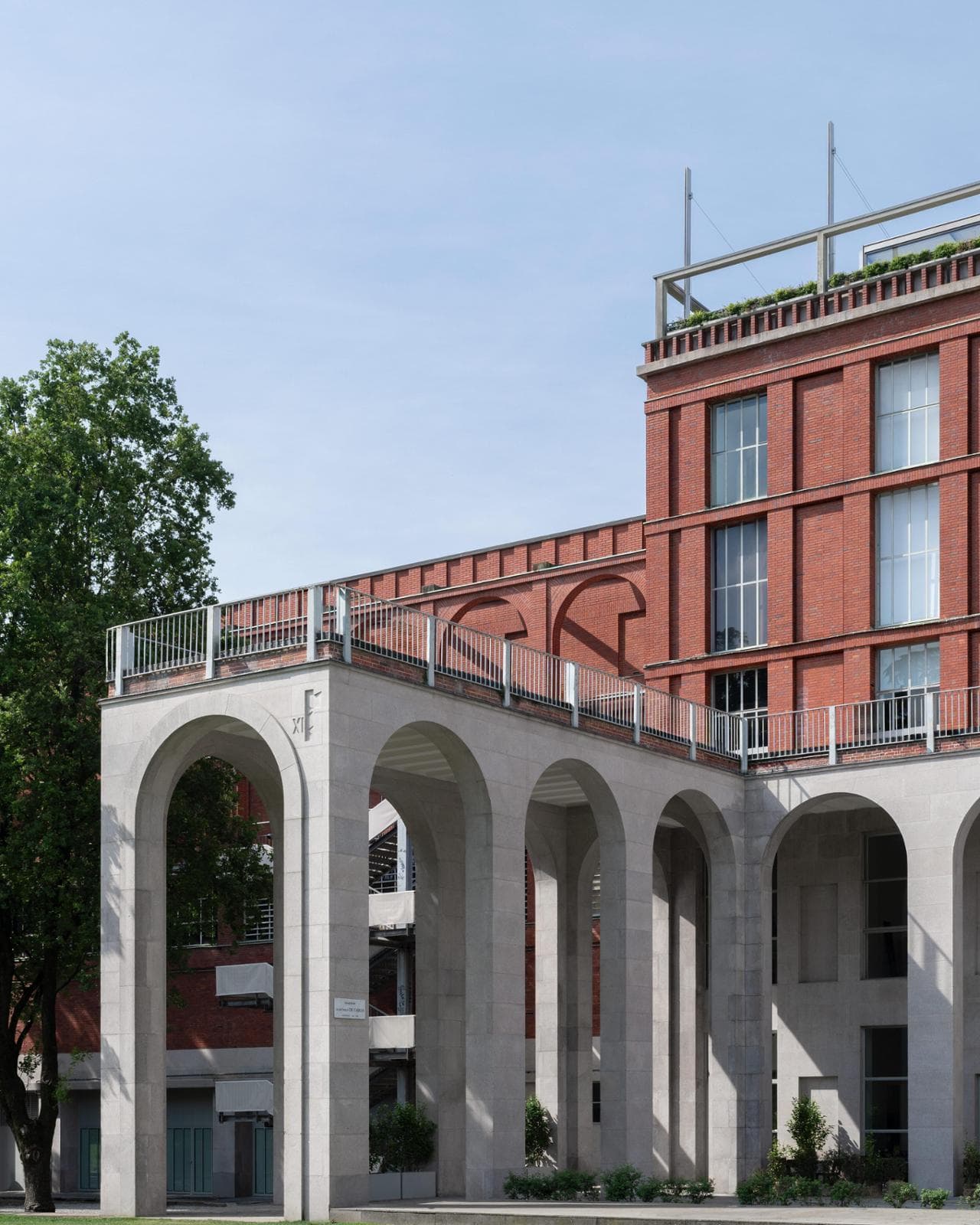 La sede di Triennale Milano, al Parco Sempione di Milano, ospita mostre di arte, design, architettura e spettacoli di musica e teatro (foto Matteo Pasin)