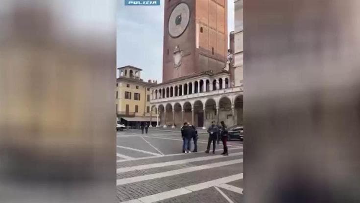 Cremona blindata, ma il corteo non c’è: la città deserta dopo il falso allarme sui saccheggi