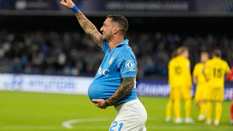 Politano esulta dopo il gol