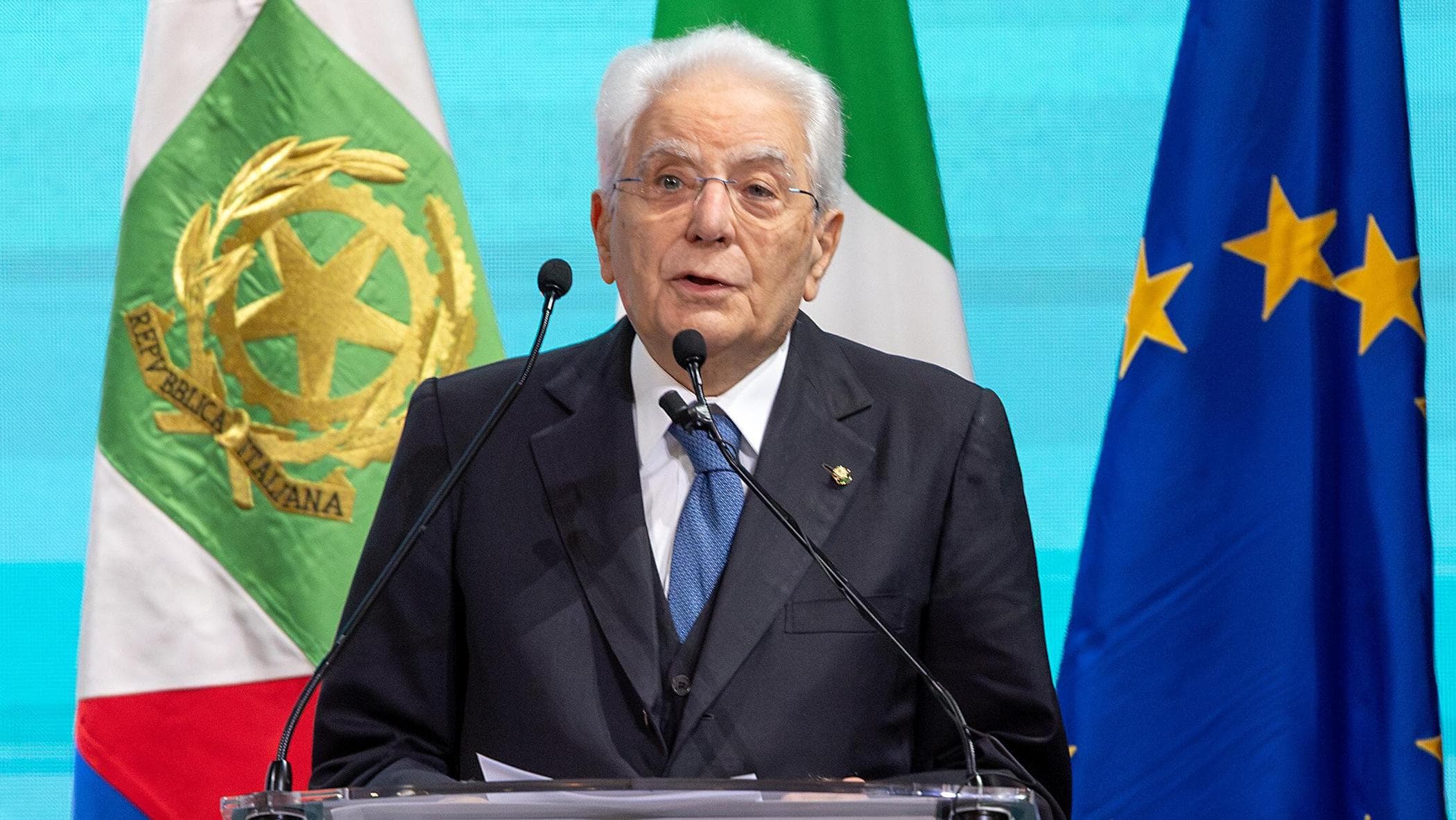 mattarella non si guardi ai giovani con indifferenza o meschina sottovalutazione da Repubblica.it mattarella non si guardi ai giovani con indifferenza o meschina sottovalutazione