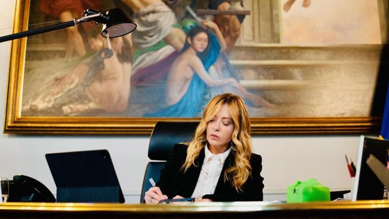 Rome, 20 October: Giorgia Meloni signs the demonstrations decree