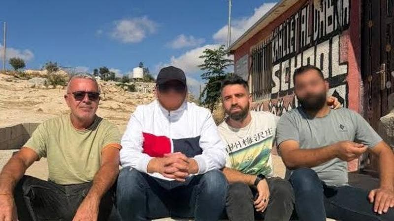 Guerra in Iran. Arrestati due attivisti italiani in Cisgiordania: sono padre e figlio di Bolzano. Saranno espulsi oggi da Israele