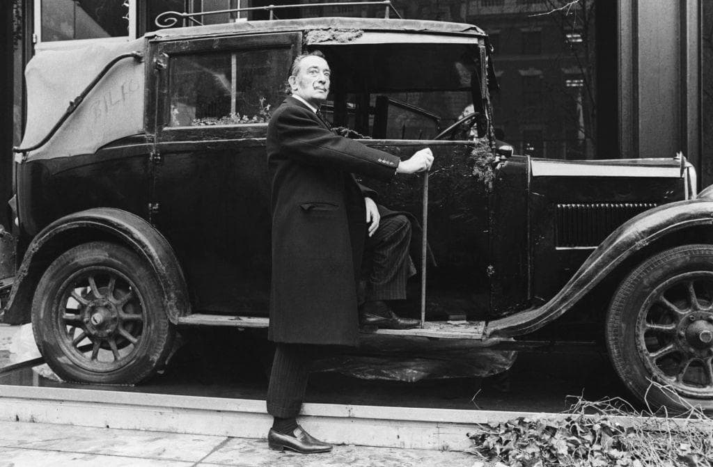 Salvador Dalí with Rainy Taxi at MoMA, 1969