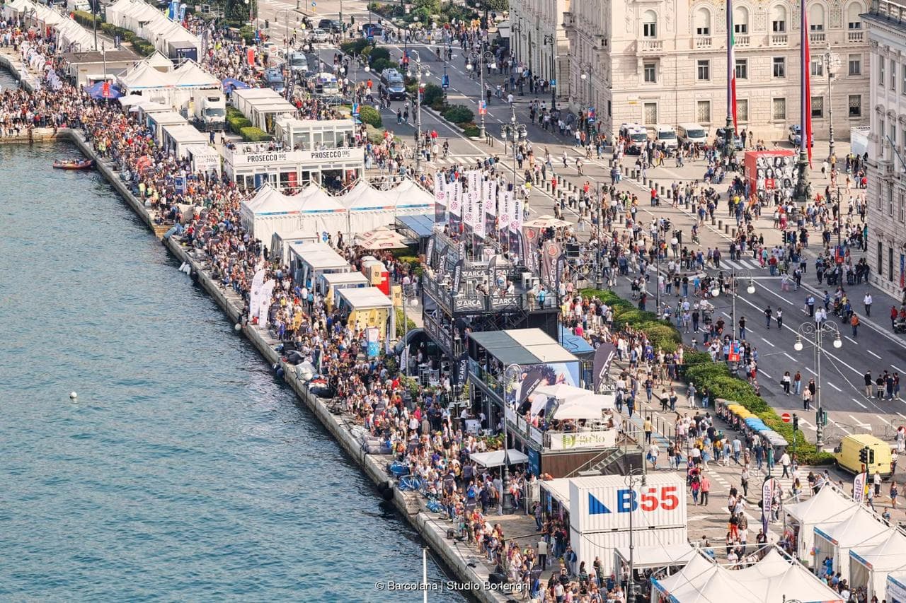 Striking image of Barcolana 2025