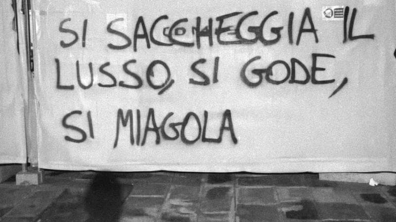 I giovani, il desiderio di essere visti e il maranza cosplay di sé stesso